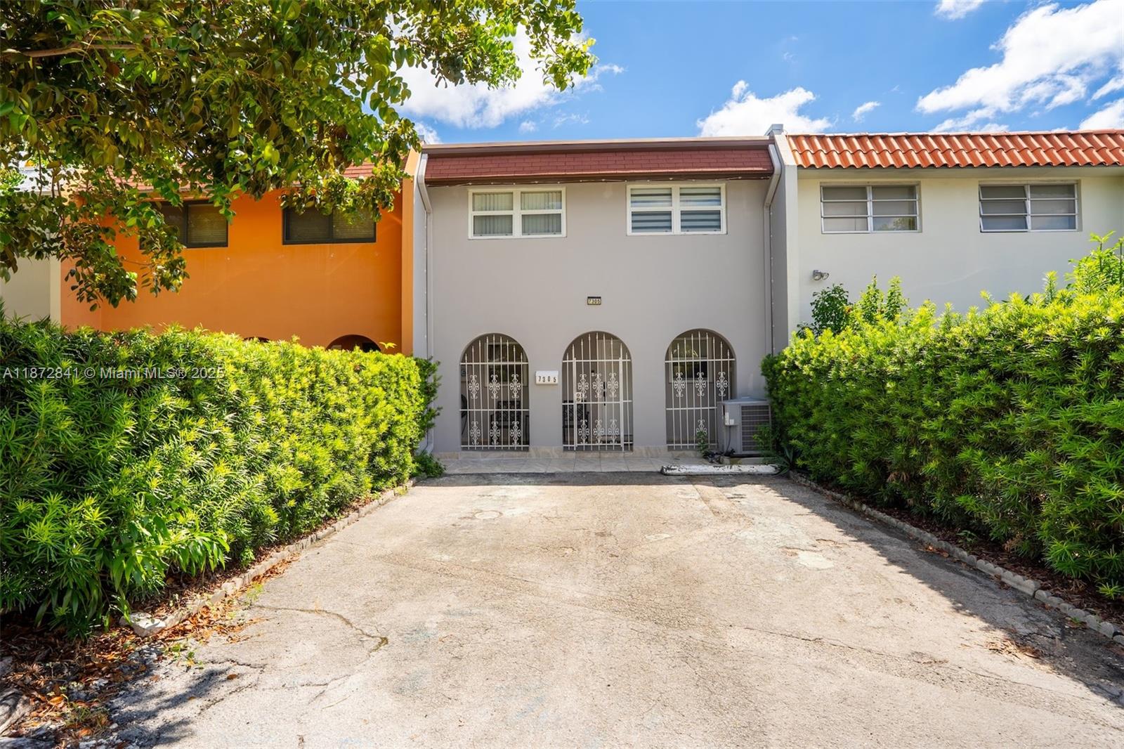 7305 W 2nd Ct, Hialeah FL 33014