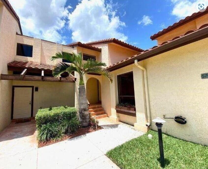 5705 Fox Hollow Drive # B, Boca Raton FL 33486