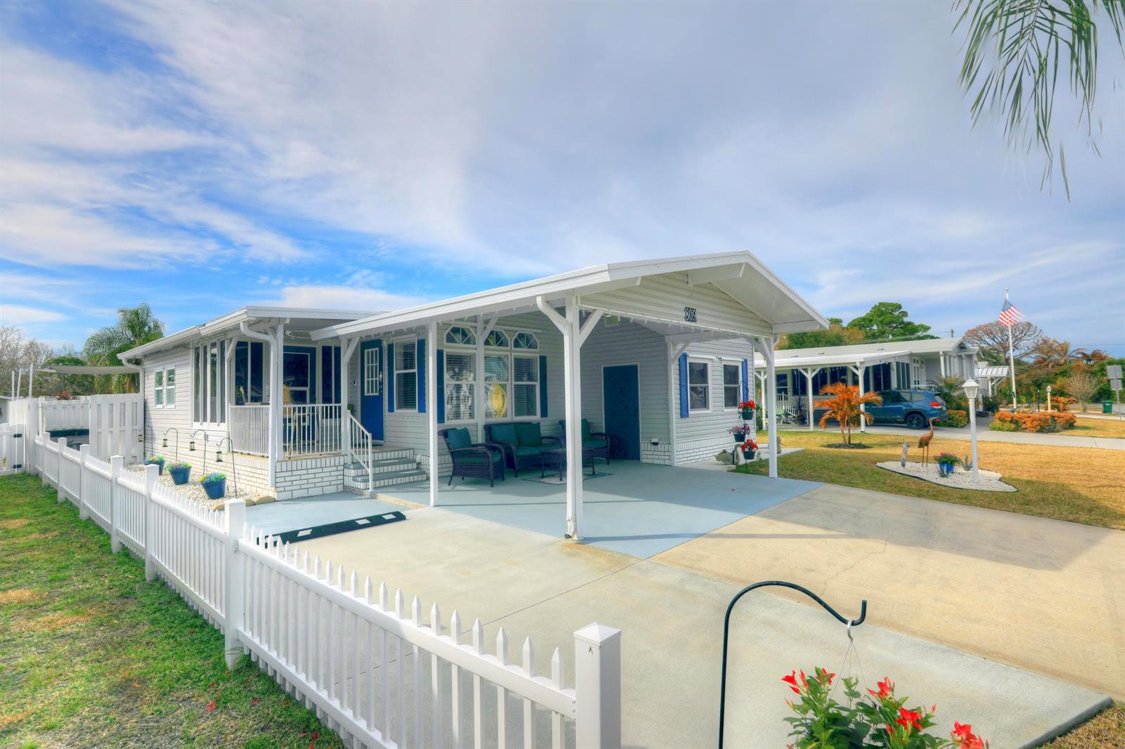 809 Lychee Drive, Barefoot Bay FL 32976
