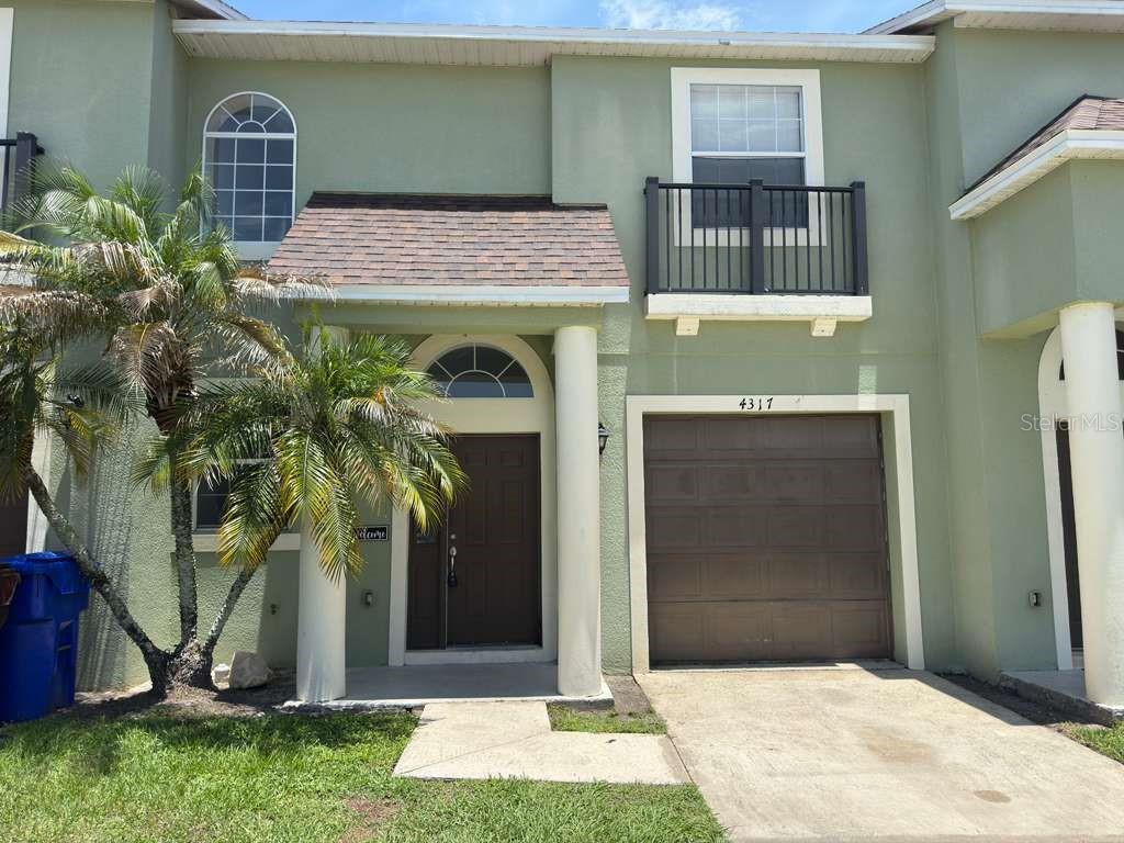 4317 PARADISE COVE COURT
