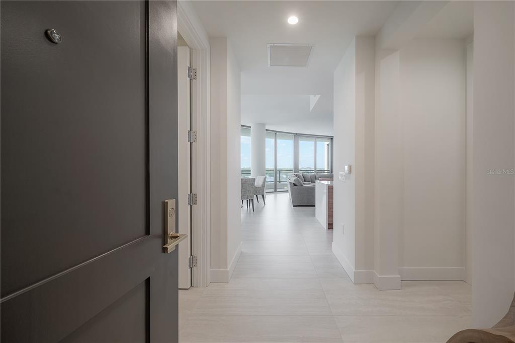 2103 BAYSHORE BOULEVARD UNIT 802, TAMPA, FL — photo 5 of 30