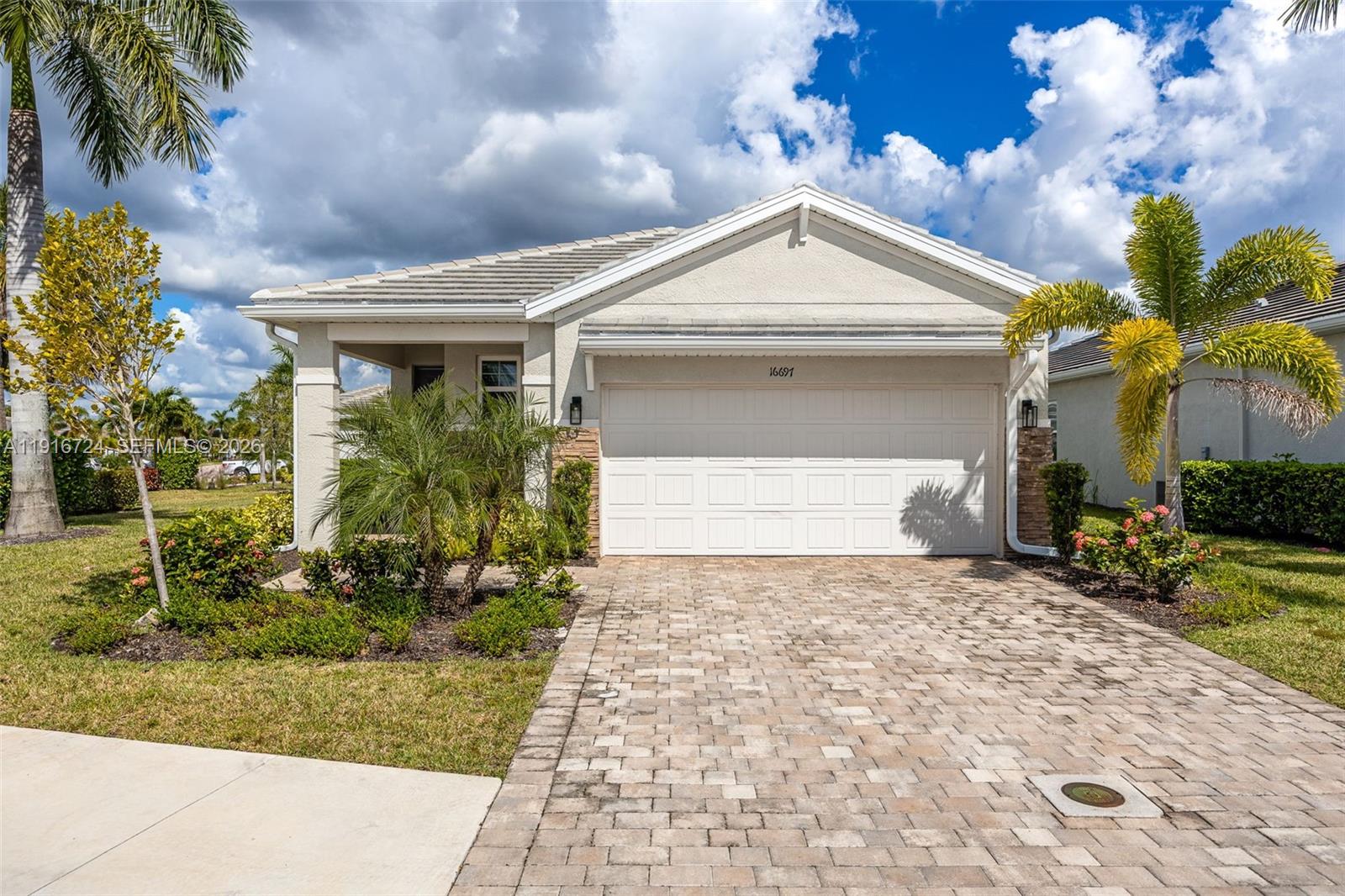 16697 Seasons Coast DR, Bonita Springs FL 34135
