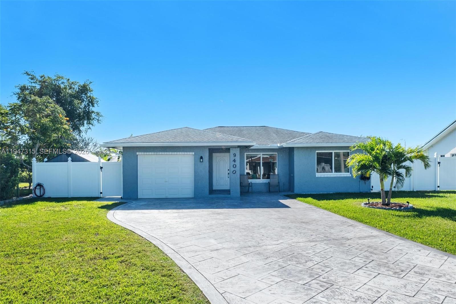 9400 NW 82nd St, Tamarac FL 33321