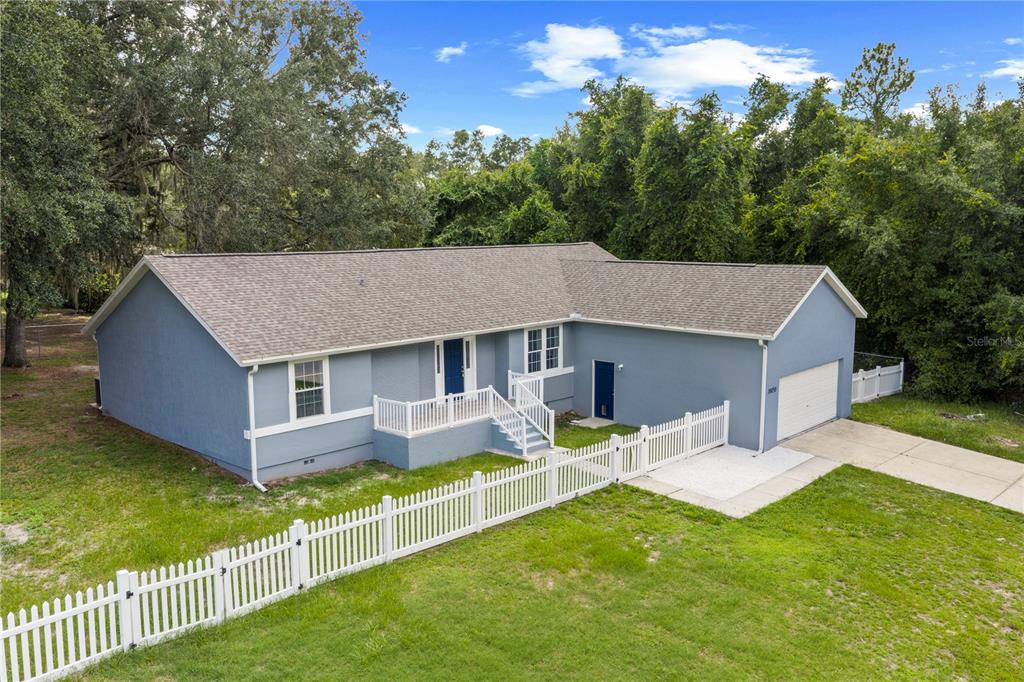10050 SE 130TH STREET, BELLEVIEW, FL — photo 3 of 30