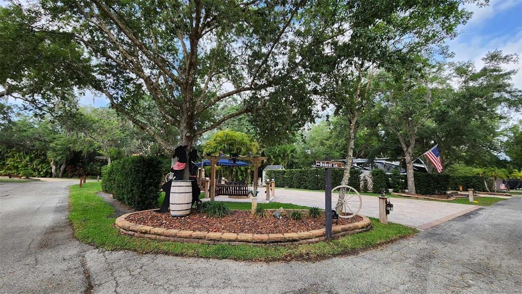 371 BOB CAT LANE, RIVER RANCH, FL — photo 4 of 23
