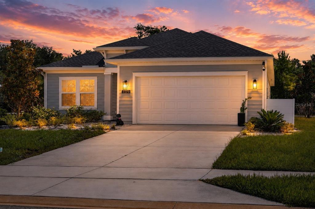 2173 RAGLAN CIRCLE