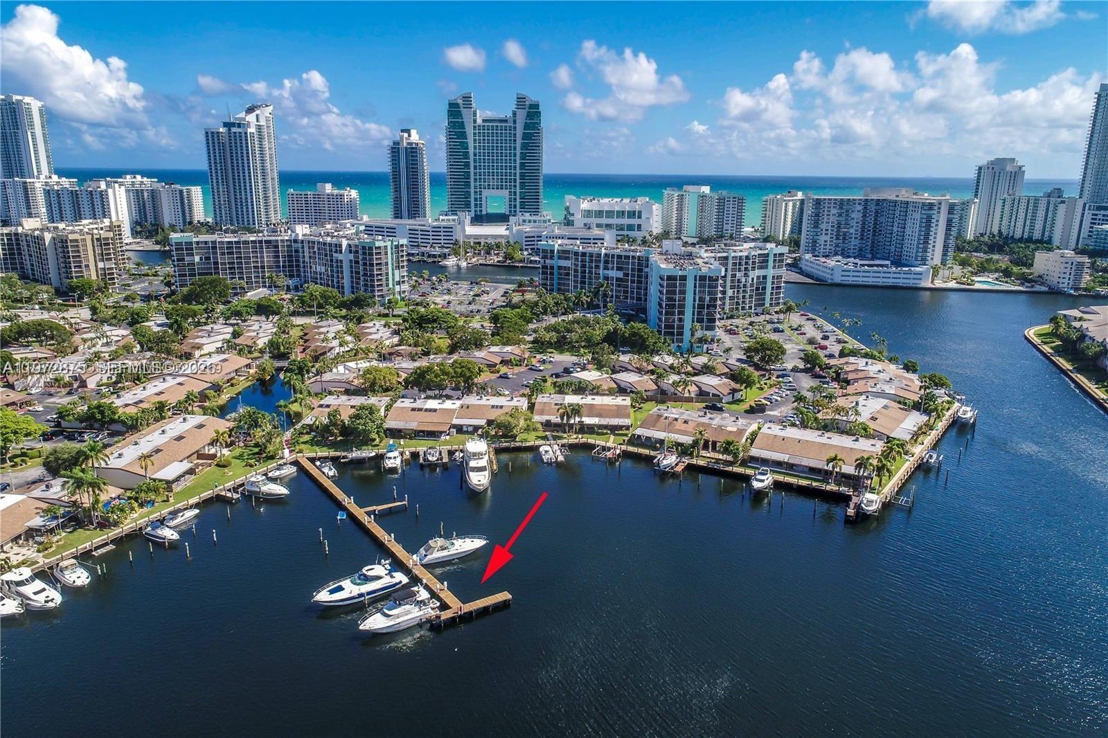 2731 S Parkview Dr, Hallandale Beach FL 33009