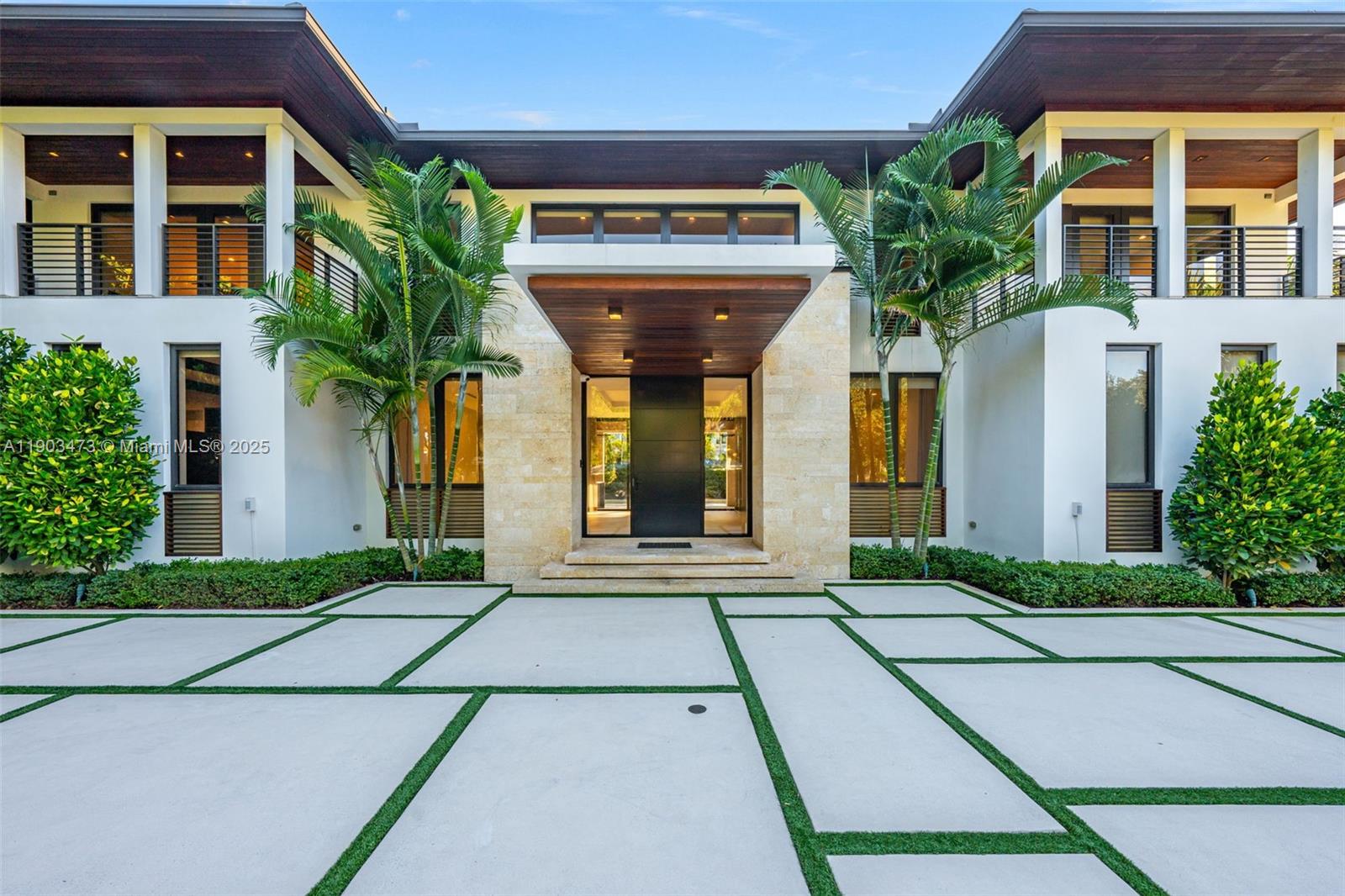 7575 SW 54th Ave, Miami FL 33143