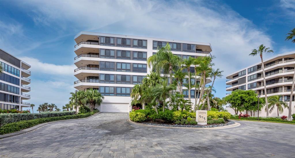 575 SANCTUARY DRIVE UNIT A302