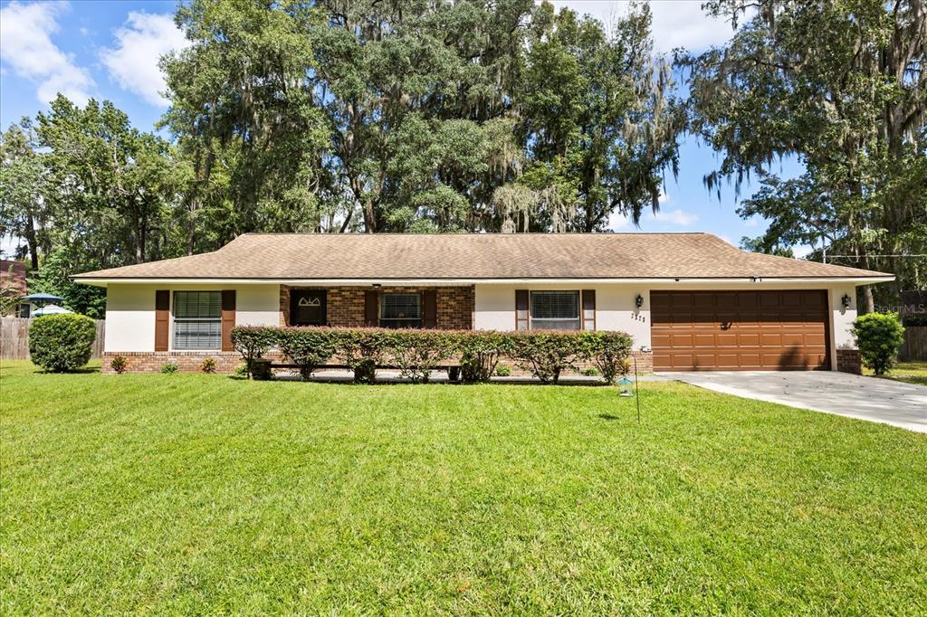 2323 SE 40TH STREET ROAD