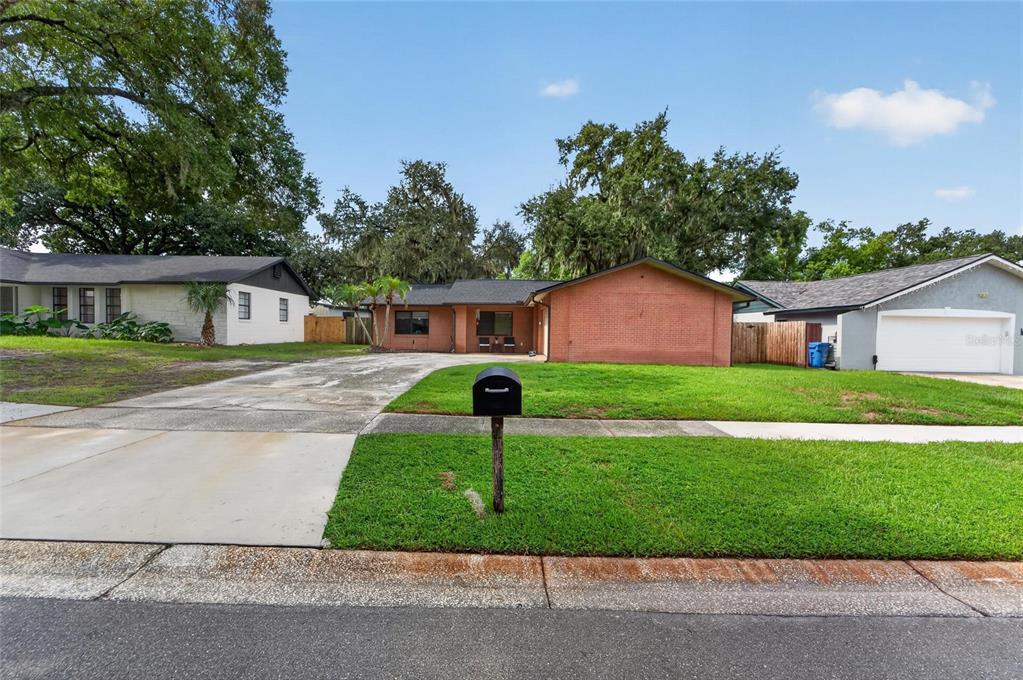 3721 COPPERTREE CIRCLE, BRANDON, FL — photo 2 of 30
