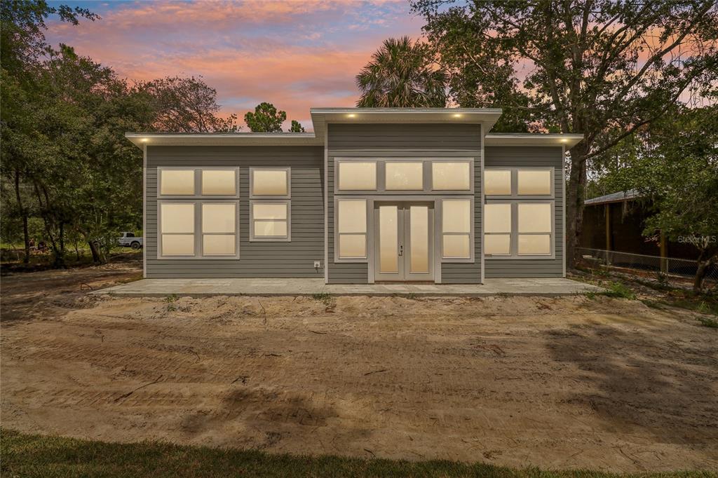 225 GARDENIA AVENUE