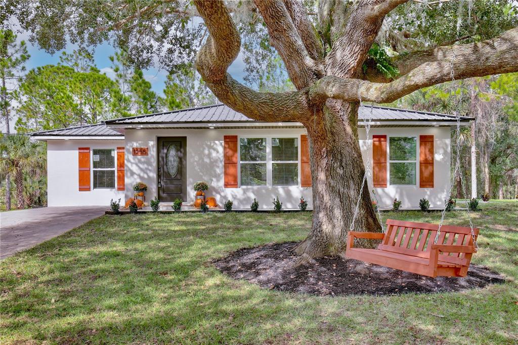 1255 FLINT TRAIL, GENEVA, FL — photo 2 of 30