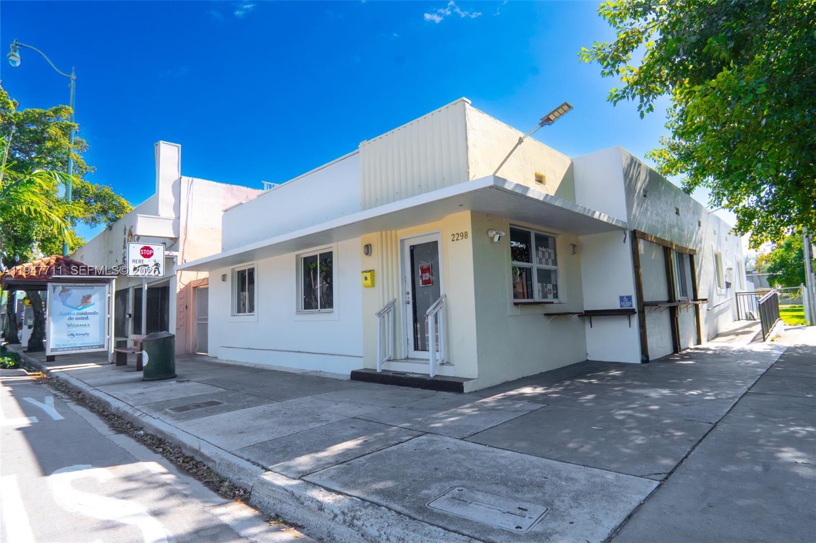 2298 SW 8th St, Miami FL 33135