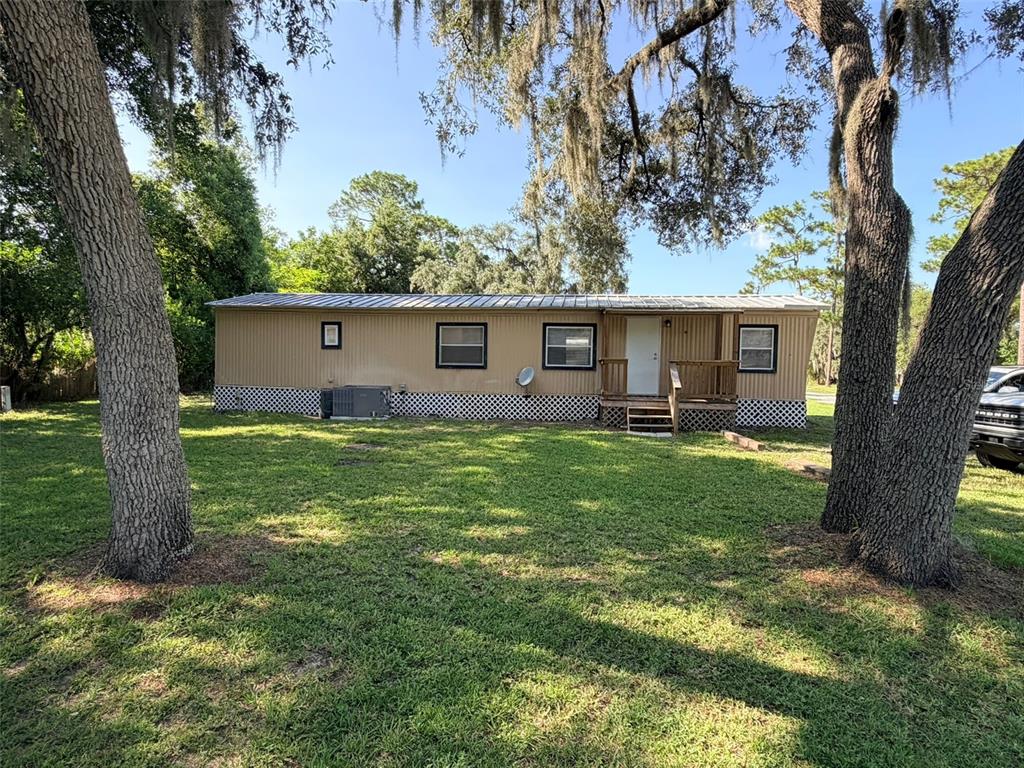 6811 ROCHELLE AVENUE UNIT 6