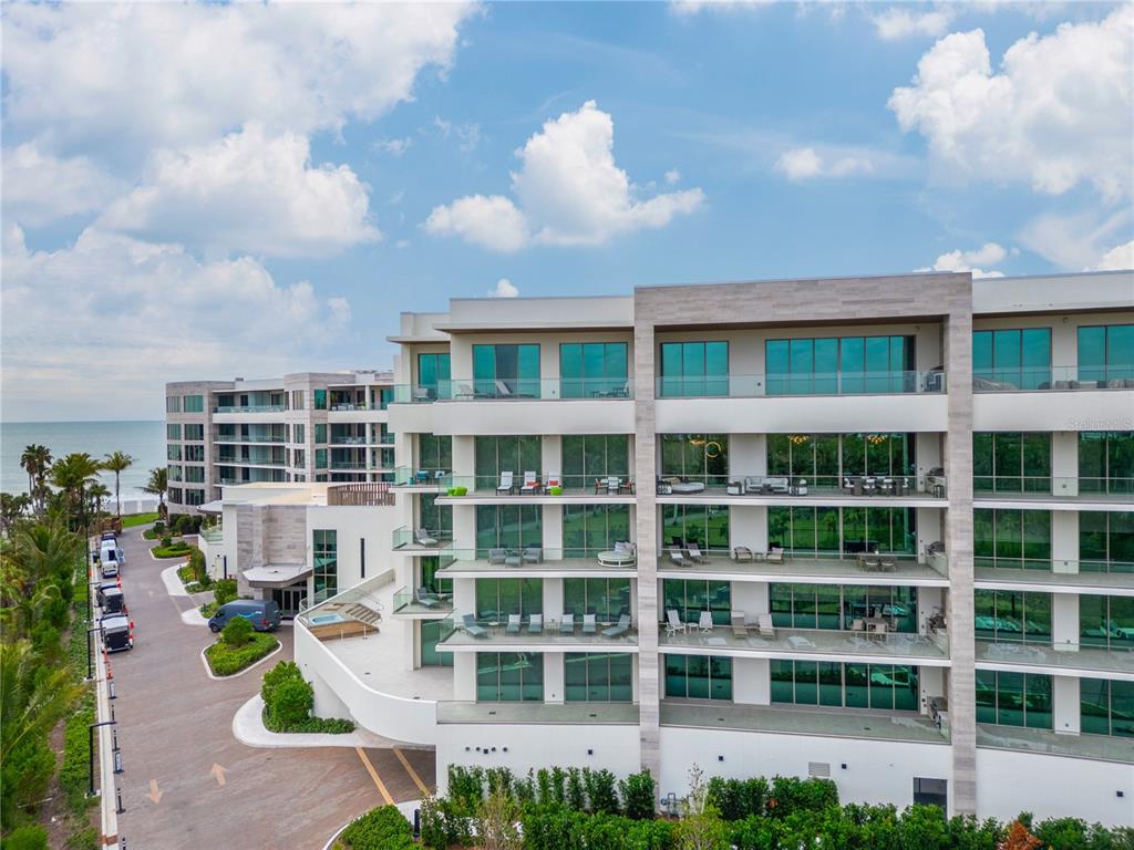 1581 GULF OF MEXICO DRIVE UNIT 507