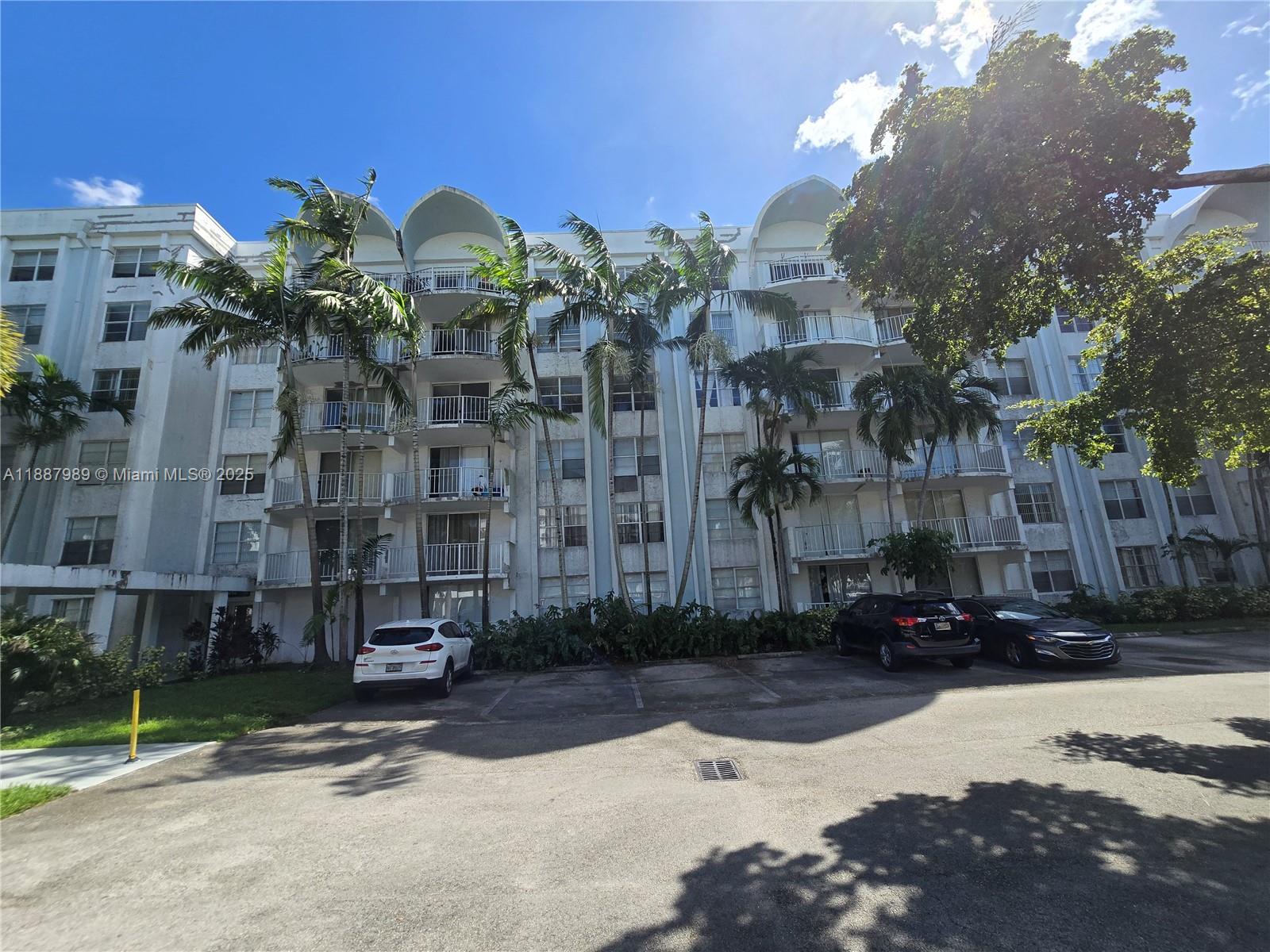 498 NW 165th St Rd # 405, Miami FL 33169