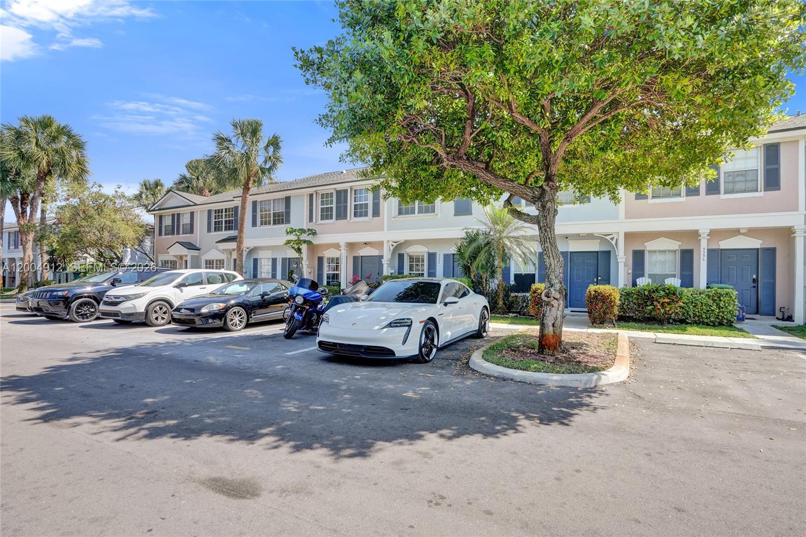 5388 Jubilee Way, Margate FL 33063