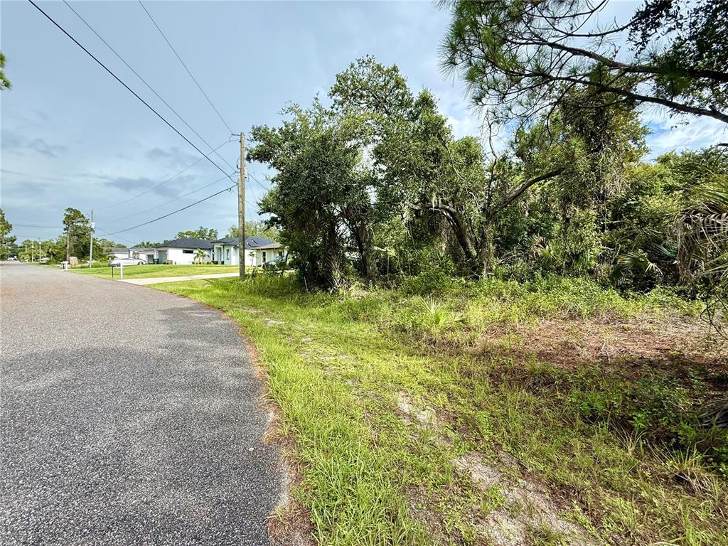LANAI AVE