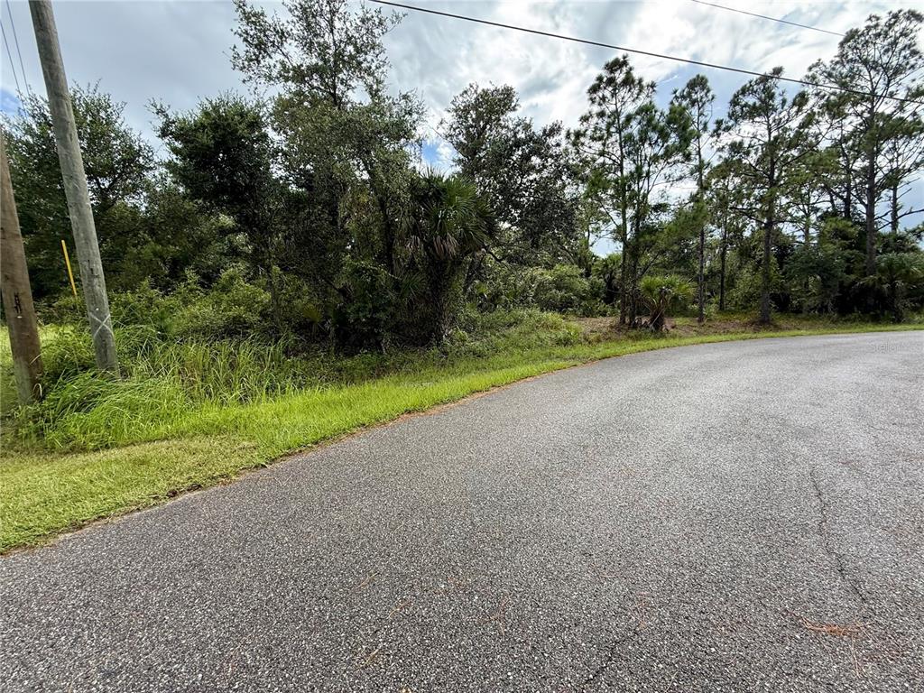 LANAI AVE, NORTH PORT, FL — photo 2 of 11