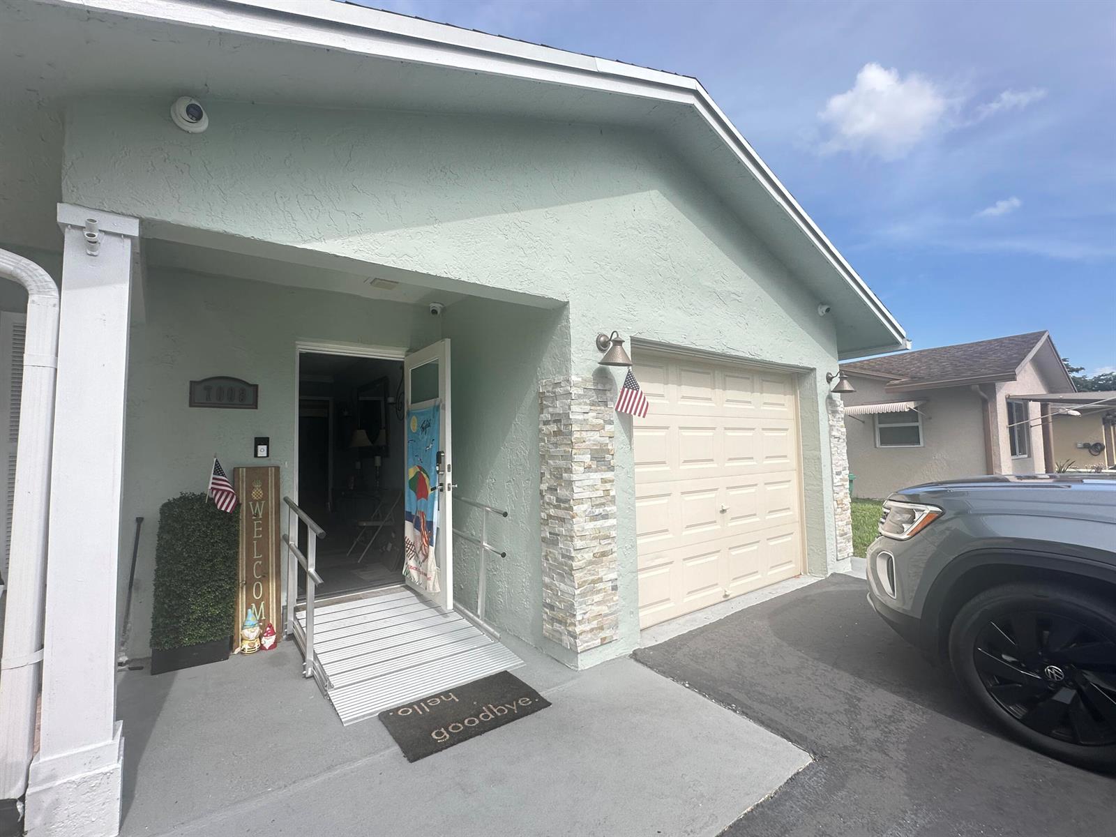 7008 NW 99th Avenue, Tamarac FL 33321
