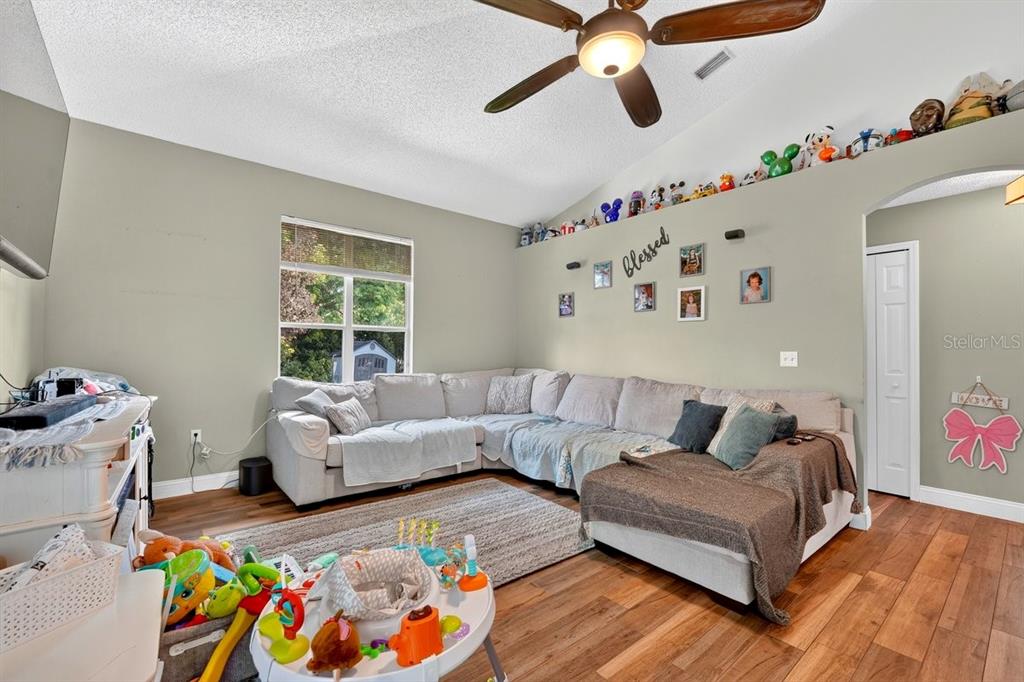 800 COLTRA LANE, DELTONA, FL — photo 4 of 30
