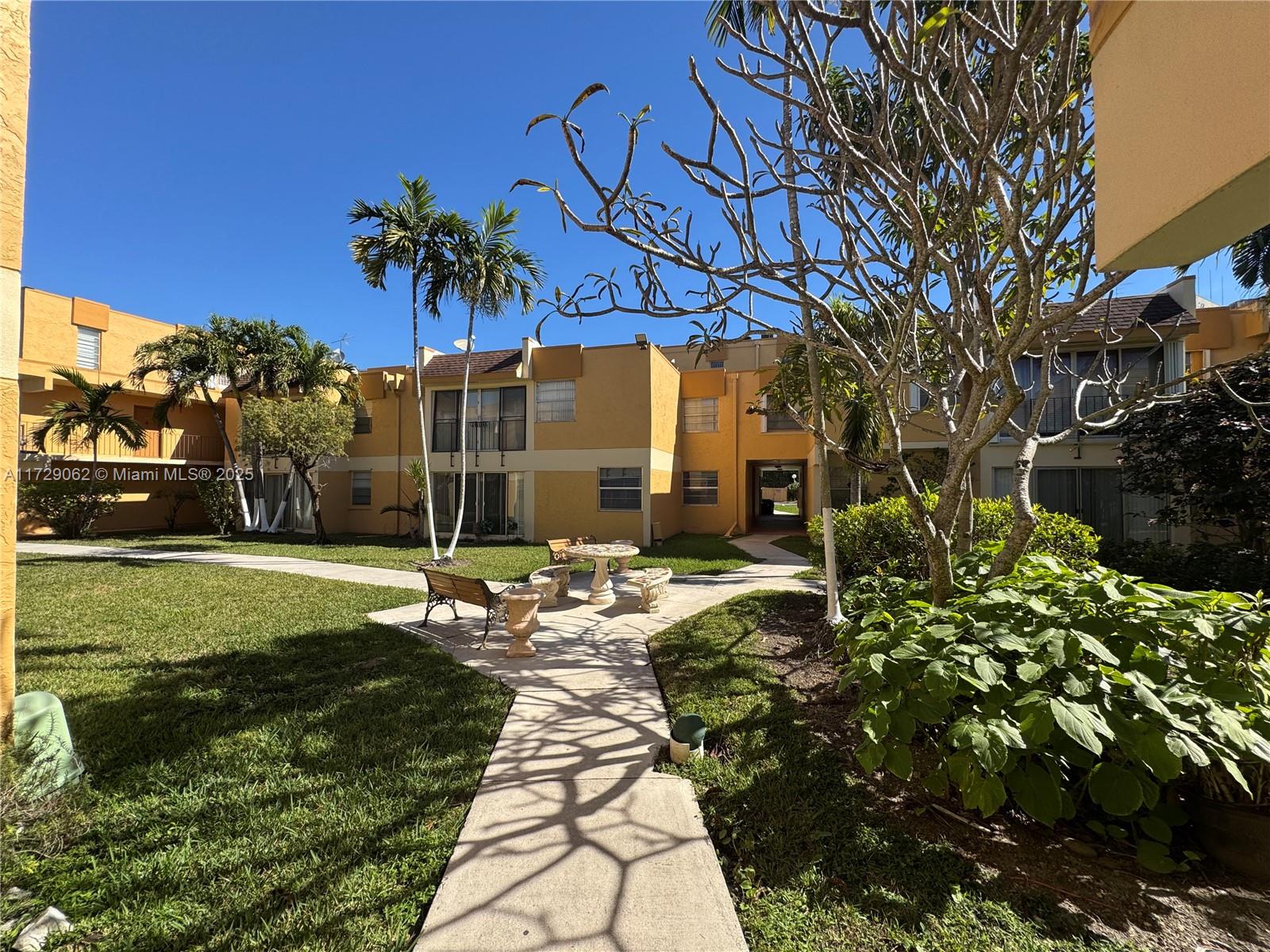 9300 W Flagler St # 229F, Miami FL 33174