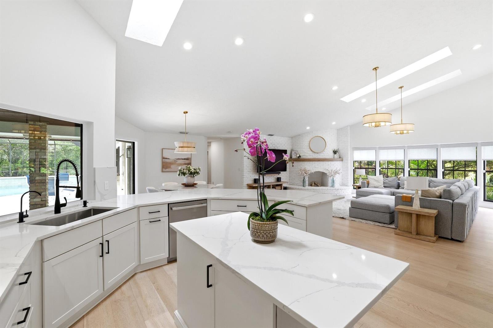 15395 Meadow Wood Drive, Wellington FL 33414