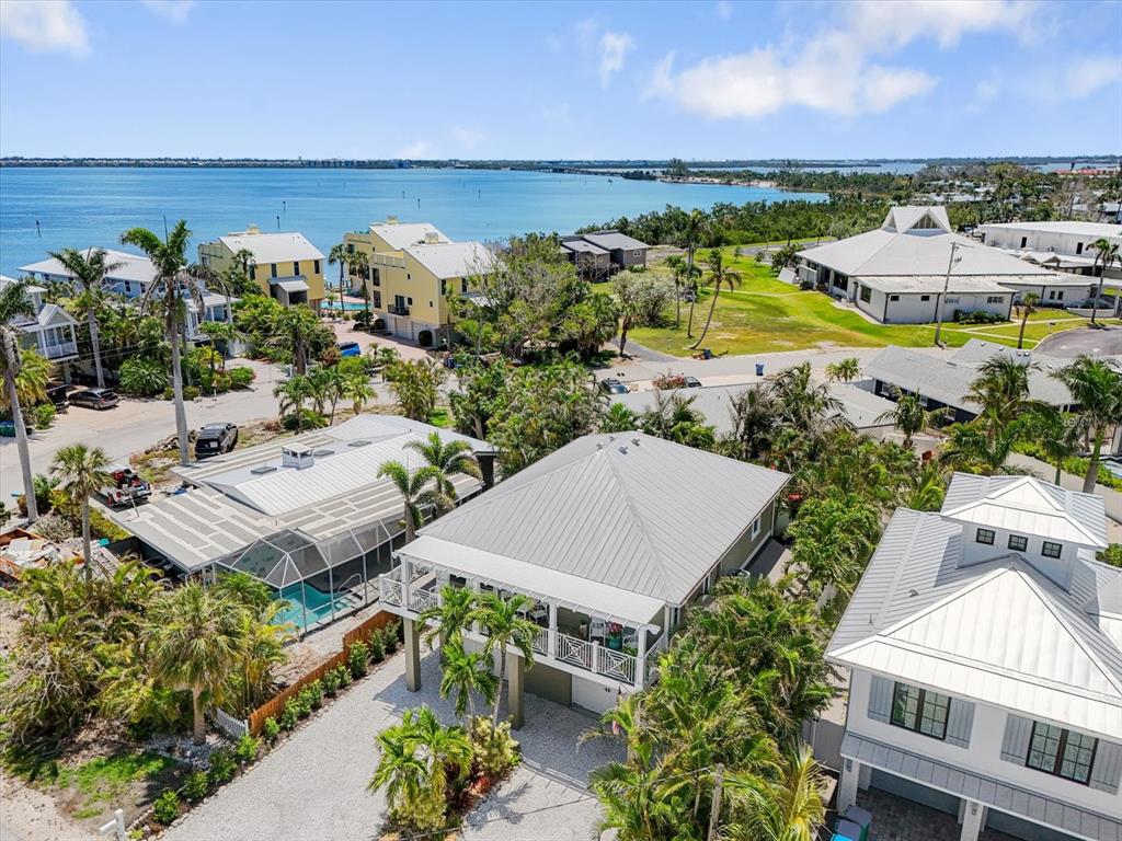 229 S HARBOR DRIVE