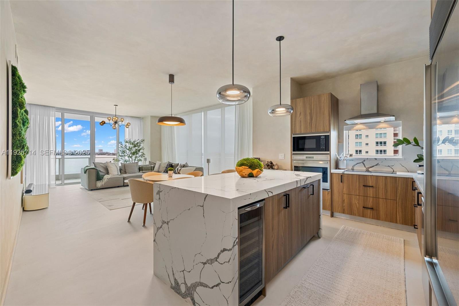 2020 N Bayshore Dr # 810, Miami FL 33137