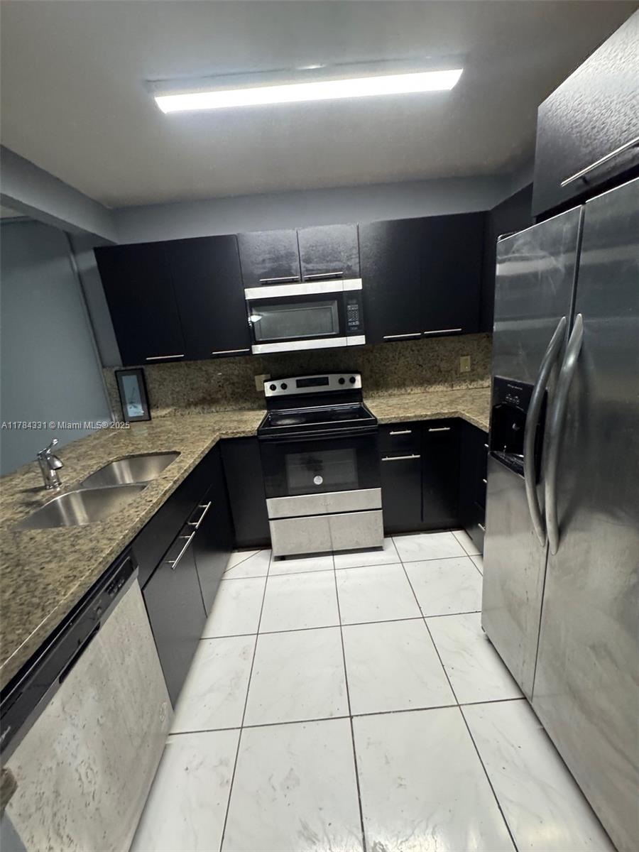 5955 NW 25th Ct # 208, Sunrise FL 33313
