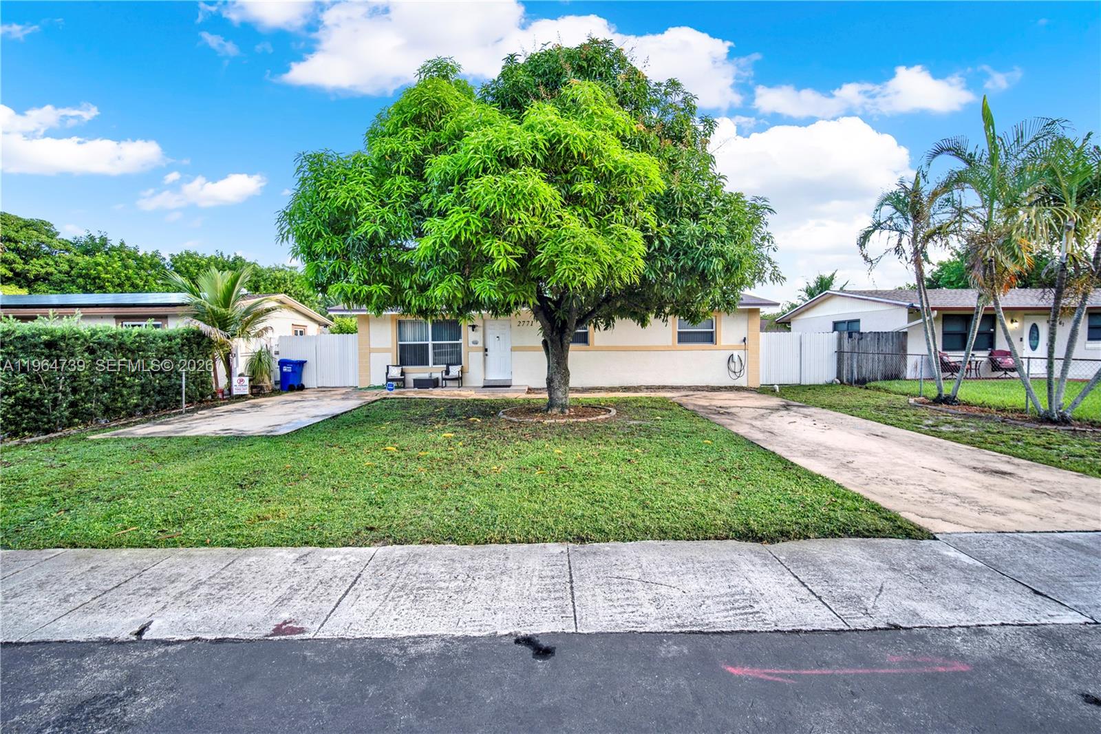 2771 NW 8th St, Pompano Beach FL 33069