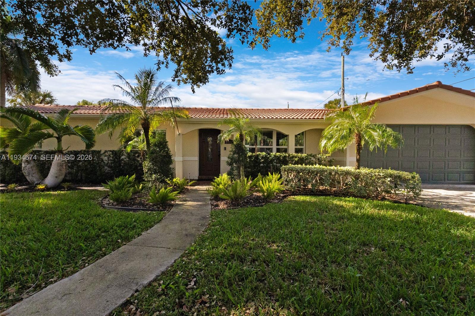 3401 NE 21st Ave, Lighthouse Point FL 33064