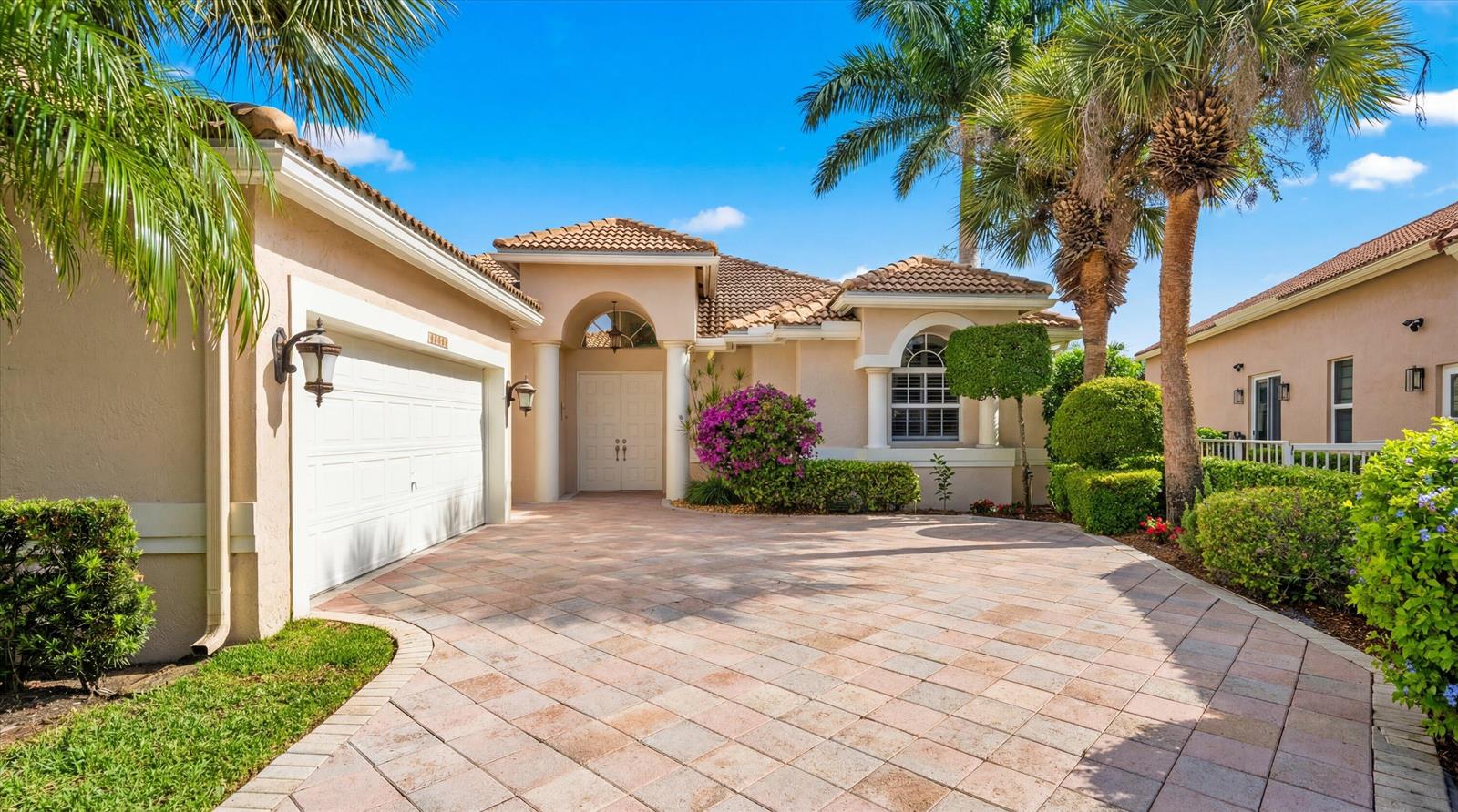 10802 Greenbriar Villa Drive, Lake Worth FL 33449