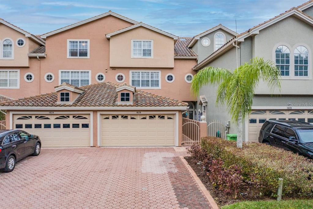 1626 LAGO VISTA BOULEVARD