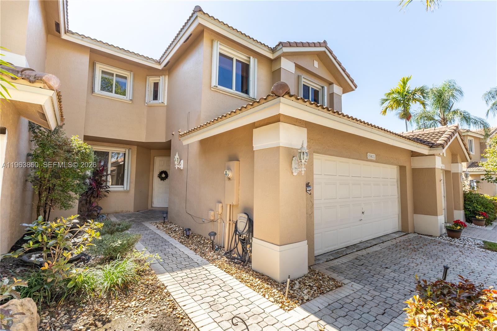 15832 SW 10th St, Pembroke Pines FL 33027