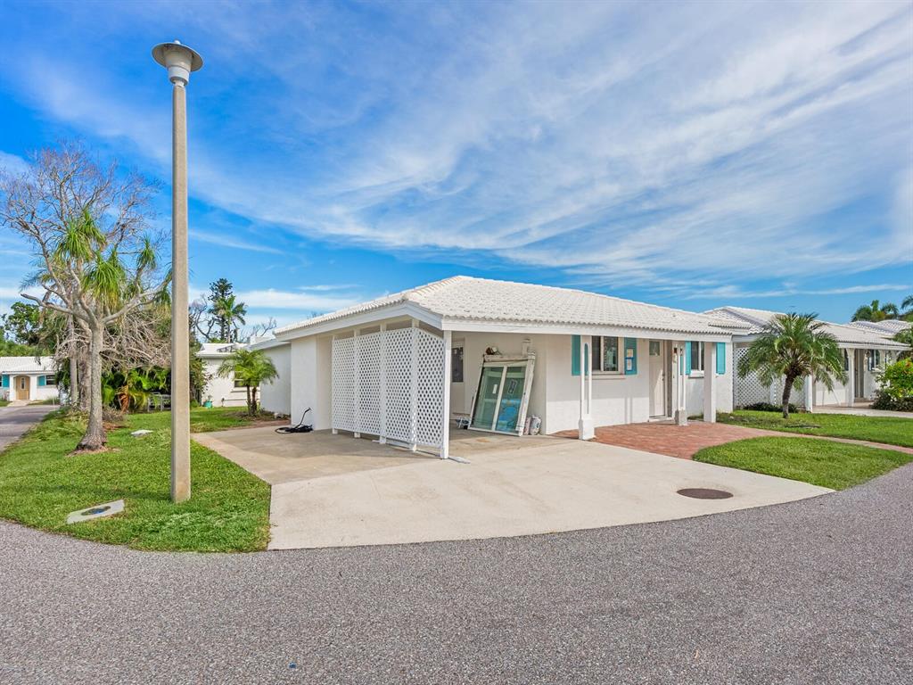 667 EL CENTRO, LONGBOAT KEY, FL — photo 3 of 30