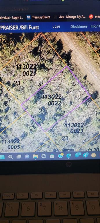 This is a digital map showing property parcel boundaries and dimensions for a plot of land — CHILE STREET, NORTH PORT, FL