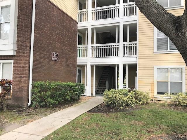 4211 CHATHAM OAK COURT UNIT 102