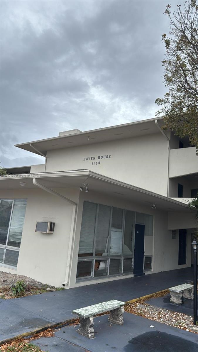 1150 E Sample Rd # 312, Pompano Beach FL 33064