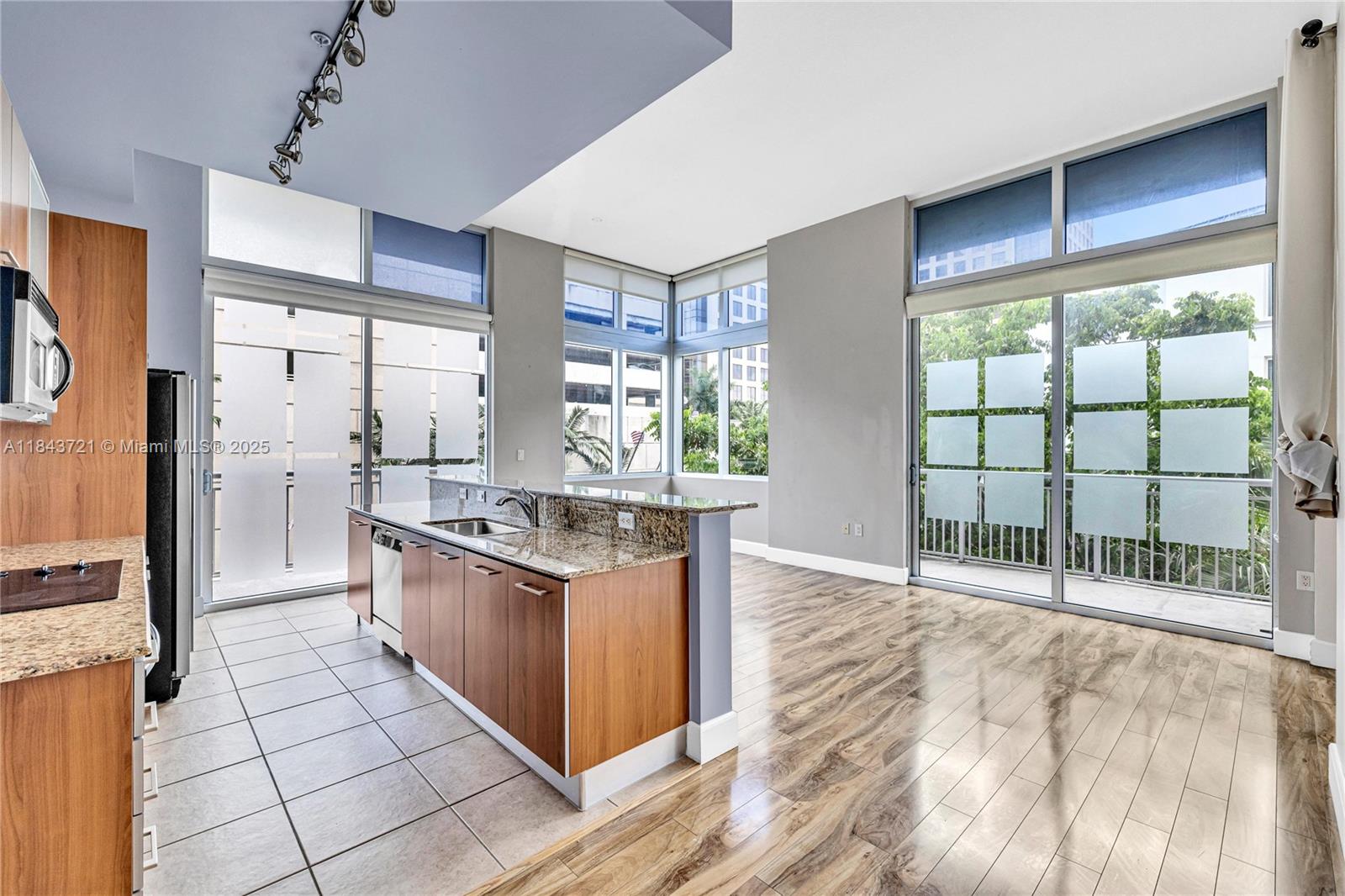 9055 SW 73rd Ct # 310, Miami FL 33156