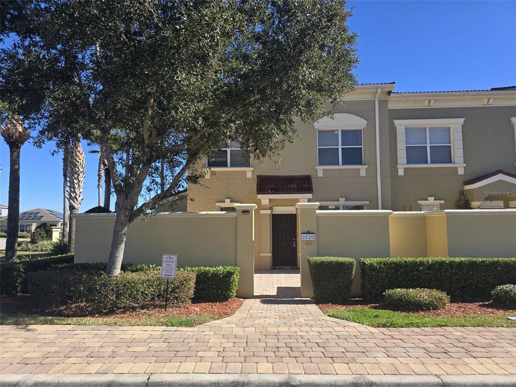2520 BELLA VISTA DRIVE