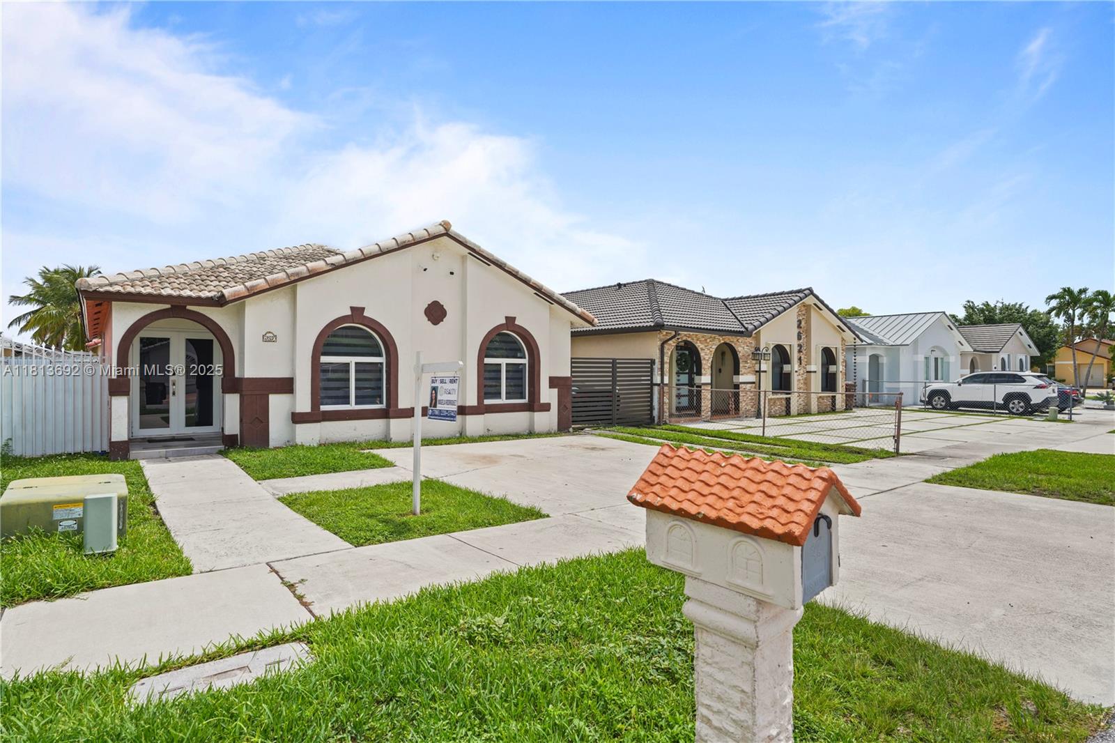 2627 W 69th Ter, Hialeah FL 33016
