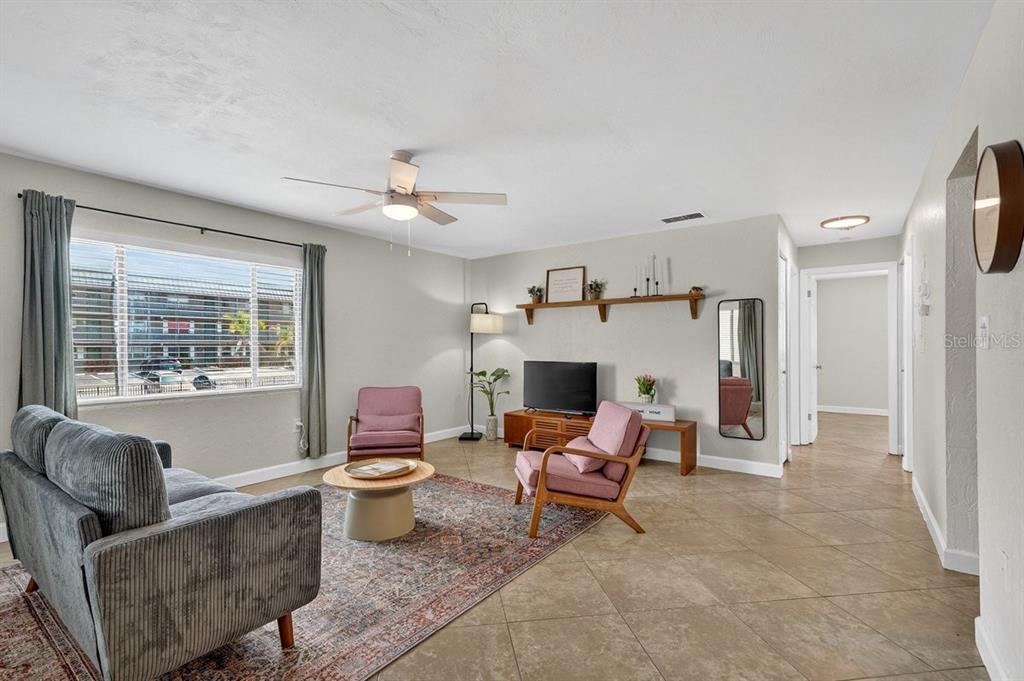 102 S PENINSULA DRIVE UNIT 202, DAYTONA BEACH, FL — photo 4 of 22