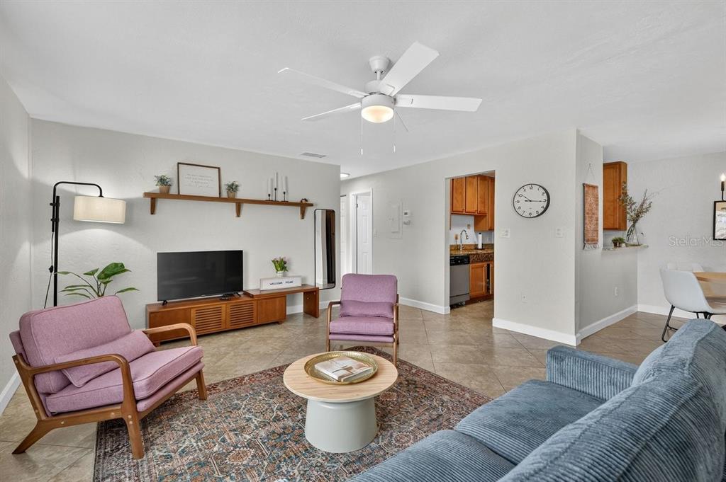 102 S PENINSULA DRIVE UNIT 202, DAYTONA BEACH, FL — photo 5 of 22