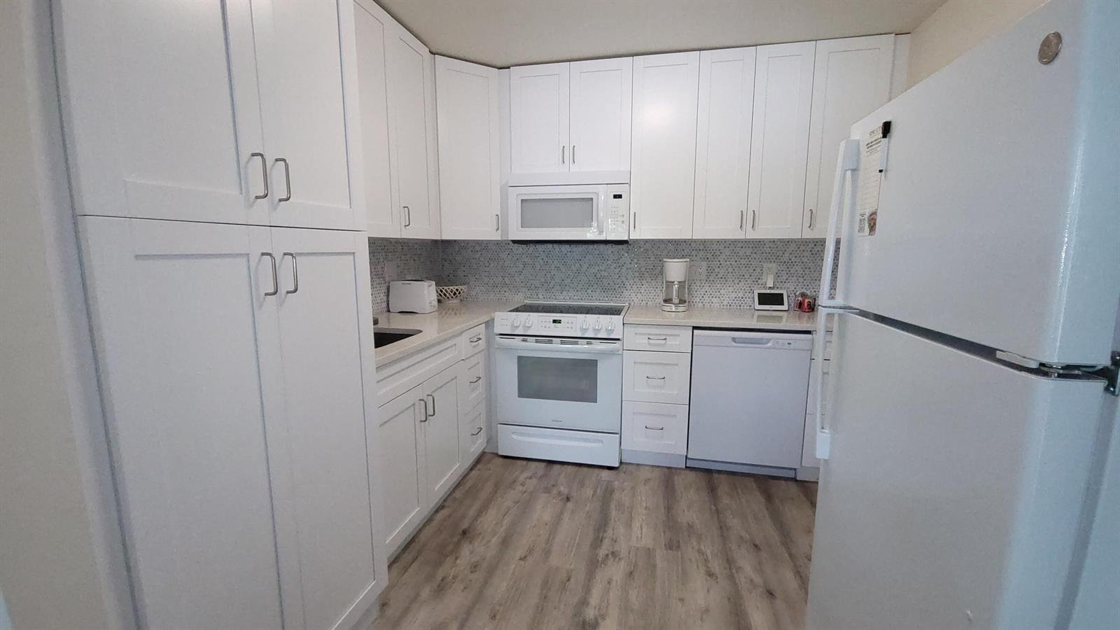 50 Plymouth, West Palm Beach FL 33417