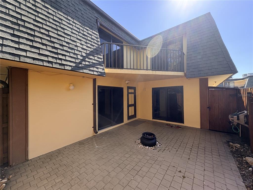 3810 SAXON DRIVE