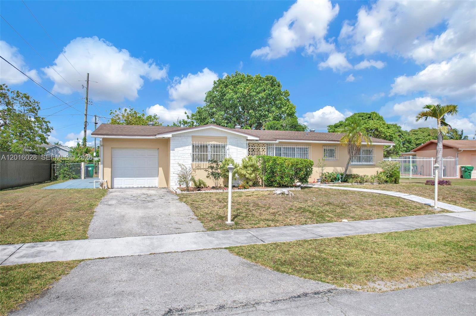 10565 SW 156th Ln, Miami FL 33157