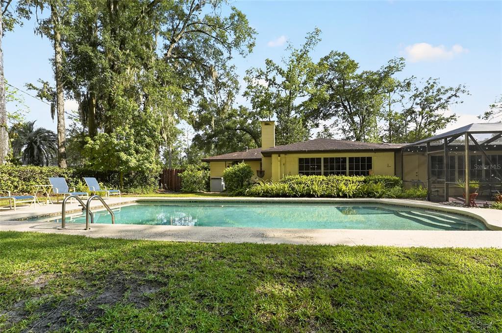 4624 NW 19TH PLACE, GAINESVILLE, FL — photo 5 of 30