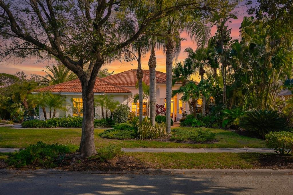 441 VILLAGE DRIVE